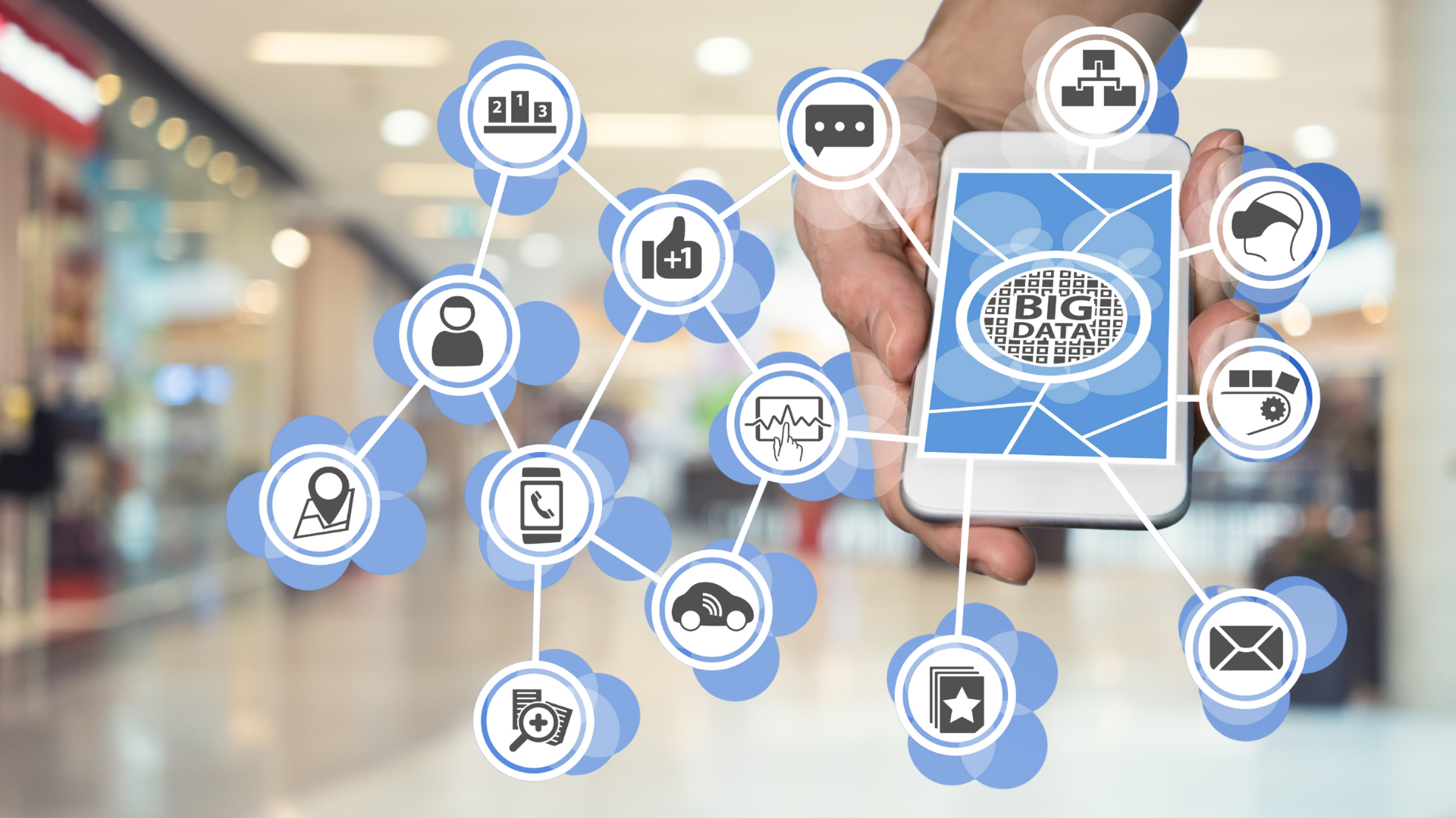 Datengetriebene Ansätze zur Personalisierung und Automatisierung der Kundeninteraktion a hand holding a phone